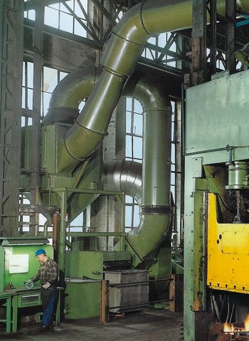 Venturi scrubber behind deep drawing press 