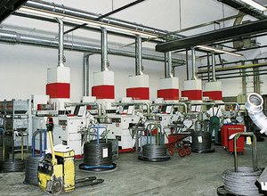 Emulsion vapour separation on a screw production line