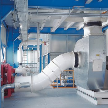 Conveying fan with fire-gate 