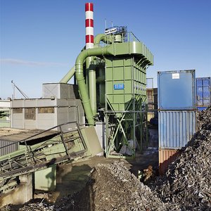 Dry filter for e-waste processing