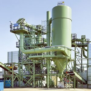 Dedusting system for a ring shredder
