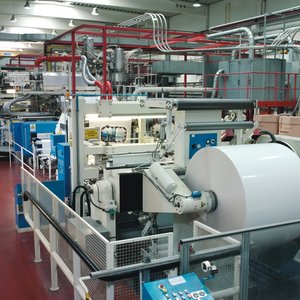 Extraction and ventilation for a cardboard coating system