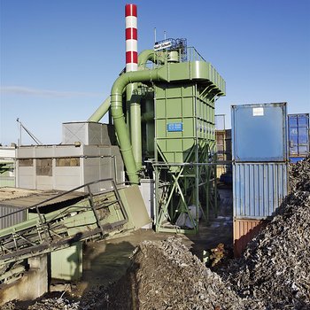 Dry filter for electronic scrap processing