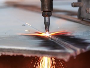 Cover picture of the metal production and metal processing sector