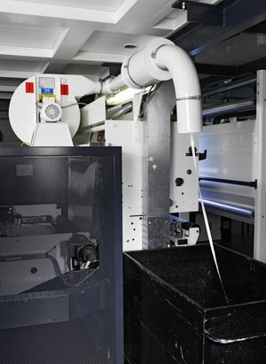 Continuous strip conveyor